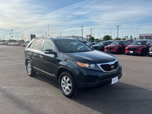 Used 2012 Kia Sorento LX AWD/4WD image 3