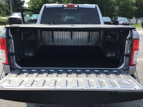 Used 2022 RAM 1500 Big Horn AWD/4WD image 49