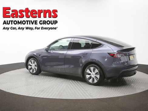 Used 2021 Tesla Model Y Long Range AWD/4WD image 54