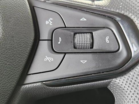 Used 2025 Chevrolet TrailBlazer LT image 16