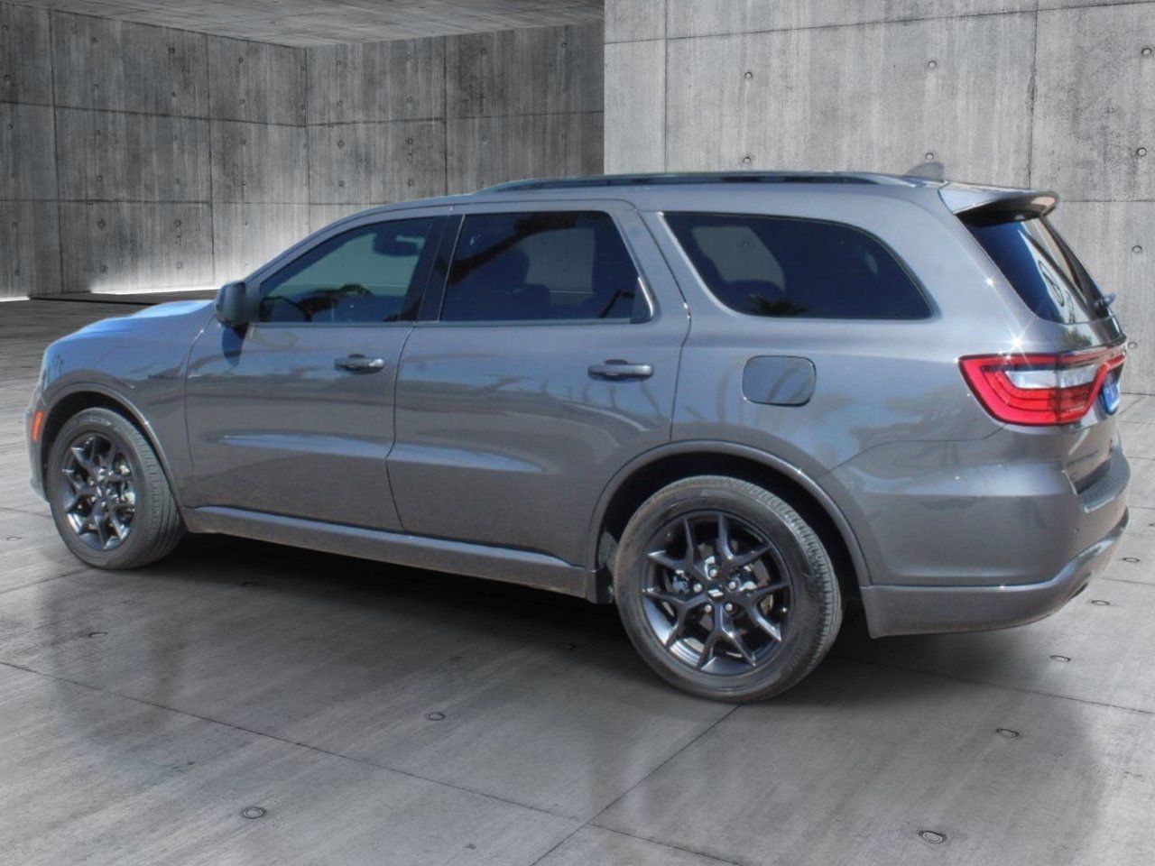 Used 2026 Dodge Durango GT w/ Blacktop Package AWD/4WD image 3