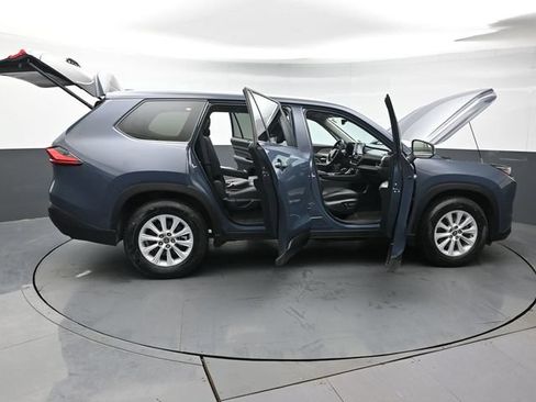 Certified 2024 Toyota Grand Highlander AWD image 56
