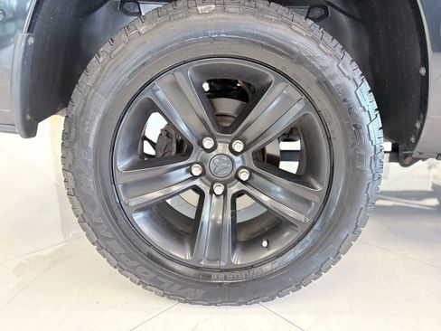 Used 2017 RAM 1500 Sport w/ Black Ram 1500 Sport Group AWD/4WD image 38