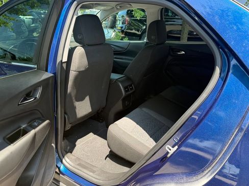 Used 2022 Chevrolet Equinox LT AWD/4WD image 11