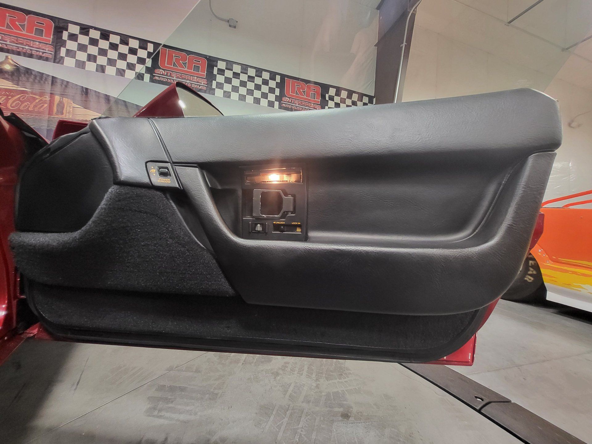 Used 1991 Chevrolet Corvette ZR1 RWD image 19
