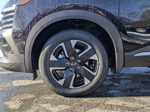 New 2026 Nissan Kicks SV w/ Cold Weather Package image 8