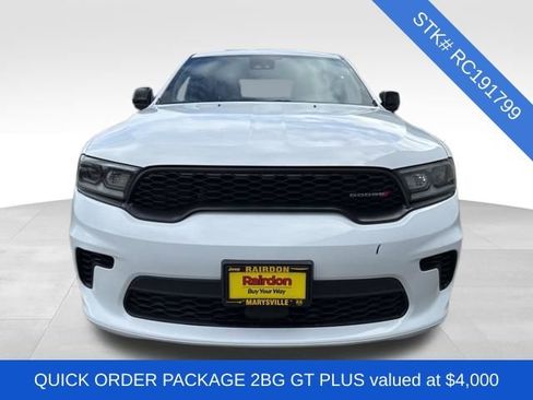 Used 2024 Dodge Durango GT image 2