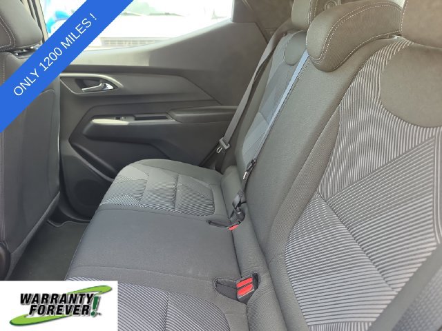 Used 2027 Chevrolet Bolt LT w/ Comfort Package FWD image 11