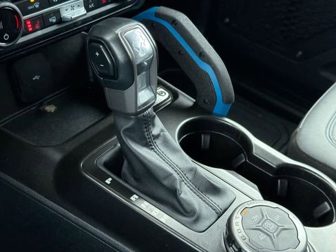 Certified 2021 Ford Bronco Black Diamond image 24