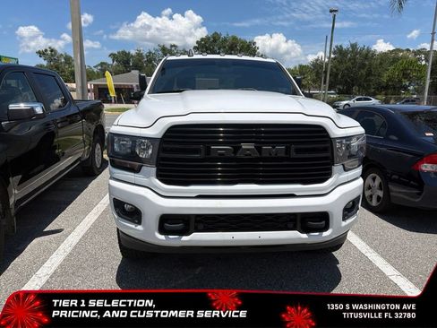 Used 2019 RAM 2500 Big Horn w/ Night Edition AWD/4WD image 5