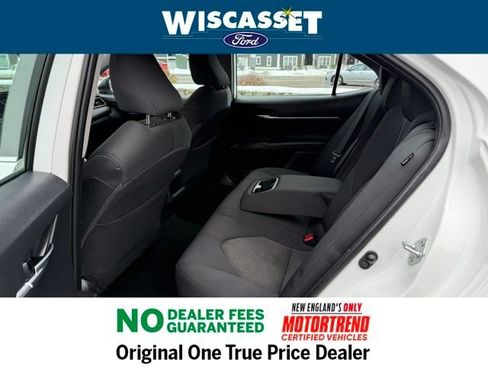 Used 2023 Toyota Camry LE w/ Convenience Package image 5