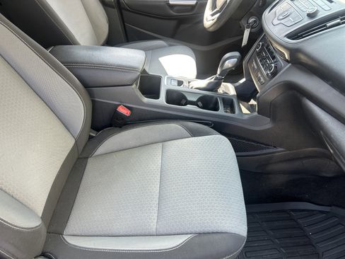 Used 2018 Ford Escape SE image 49