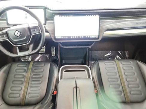 Used 2024 Rivian R1T Adventure image 89
