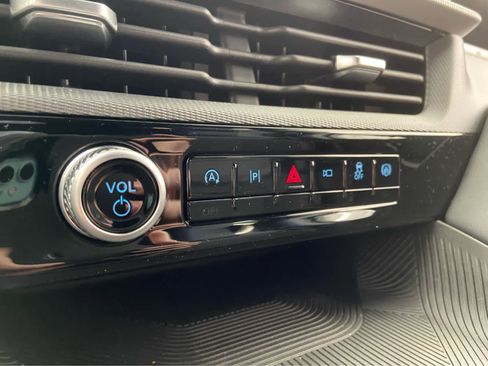 New 2026 Ford Explorer ST-Line image 37