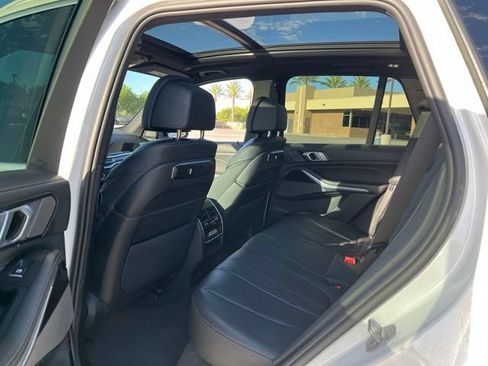 Used 2025 BMW X5 xDrive50e AWD/4WD image 15