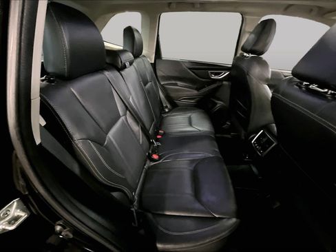Used 2022 Subaru Forester Touring AWD/4WD image 19