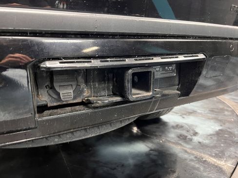 Used 2019 Chevrolet Tahoe Premier image 20