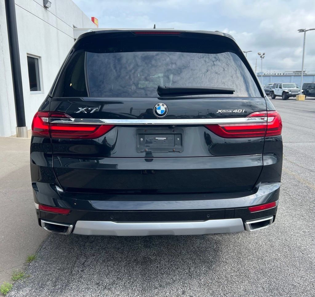 Used 2020 BMW X7 xDrive40i w/ Premium Package AWD/4WD image 6