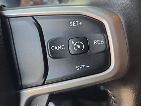 Used 2022 RAM 1500 Big Horn w/ Night Edition AWD/4WD image 21