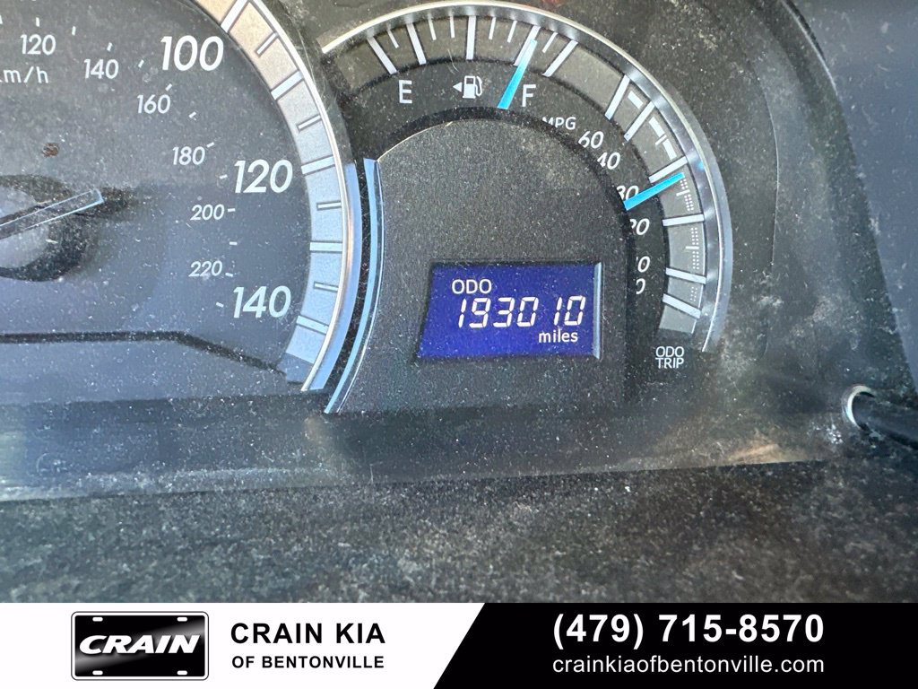 Used 2012 Toyota Camry SE FWD image 10
