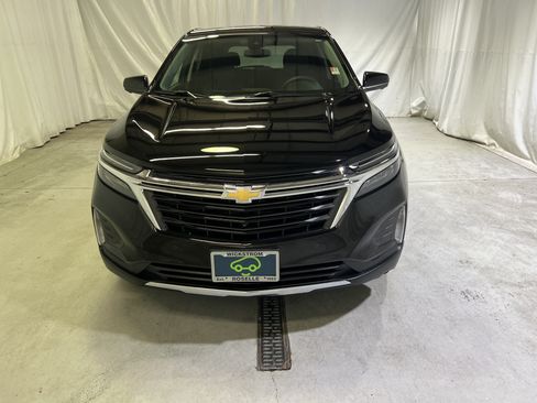 Certified 2024 Chevrolet Equinox LT FWD image 3