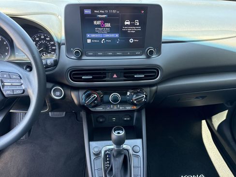 Used 2022 Hyundai Kona SEL FWD image 26