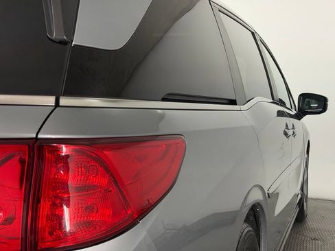 Used 2018 Honda Odyssey Elite image 60