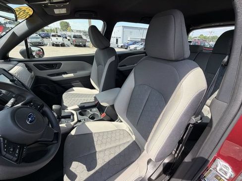 Certified 2025 Subaru Forester AWD/4WD image 13