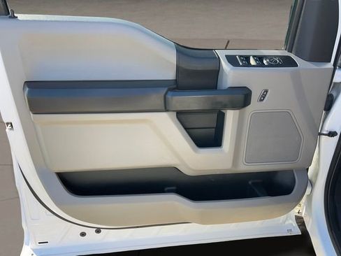 Used 2020 Ford F250 XL w/ STX Appearance Package image 6