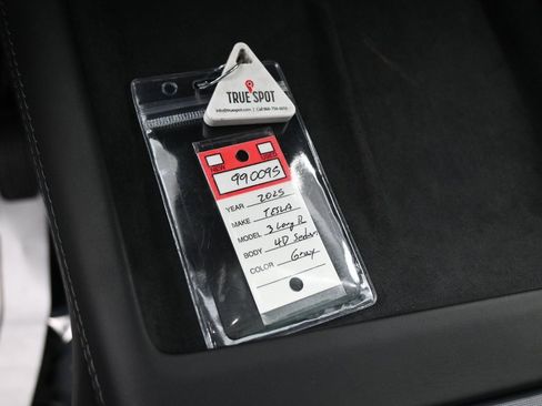 Used 2025 Tesla Model 3 Long Range image 10