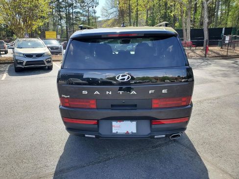 Used 2025 Hyundai Santa Fe SEL FWD image 5
