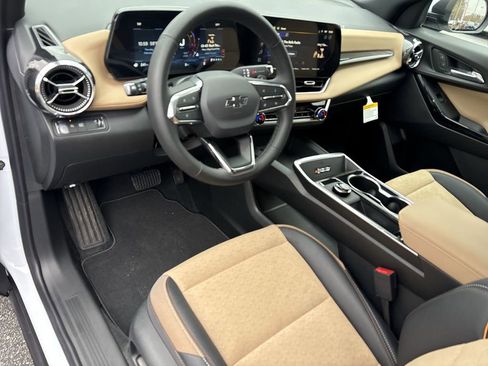 New 2026 Chevrolet Equinox ACTIV image 12