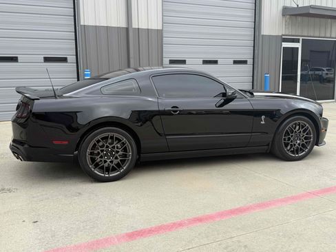 Used 2014 Ford Mustang Shelby GT500 w/ Equipment Group 821A RWD image 60