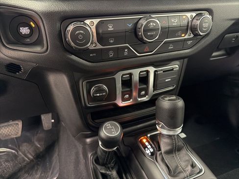 New 2026 Jeep Wrangler Sport AWD/4WD image 19