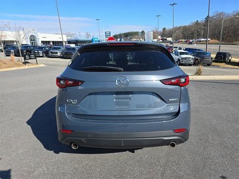 Used 2023 MAZDA CX-5 Carbon Edition image 4