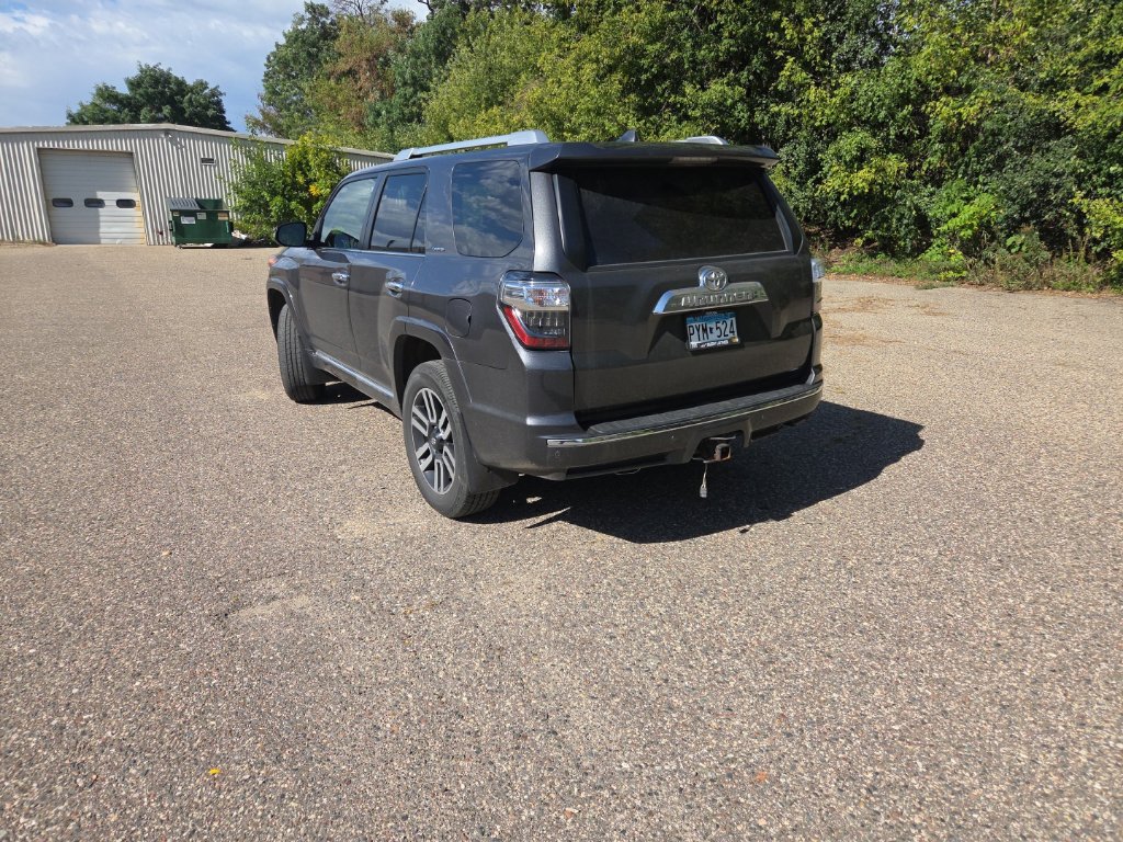 Used 2018 Toyota 4Runner Limited AWD/4WD image 11