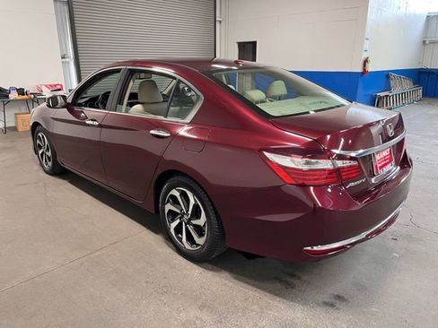 Used 2016 Honda Accord EX-L image 4