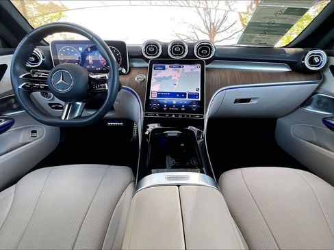 Certified 2024 Mercedes-Benz CLE 300 4MATIC Coupe image 15