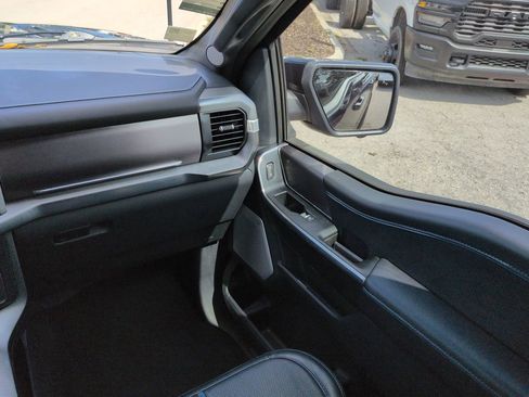 Used 2025 Ford F150 Platinum w/ Equipment Group 702A High AWD/4WD image 17