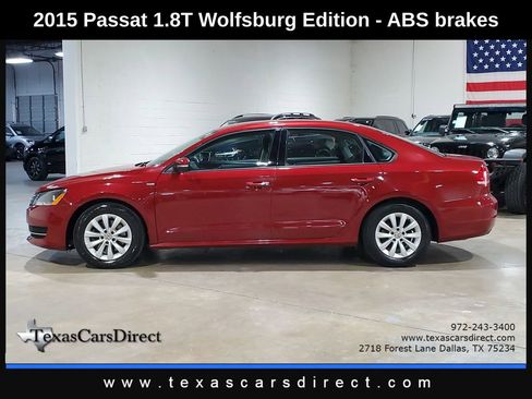 Used 2015 Volkswagen Passat 1.8T Wolfsburg Edition image 12