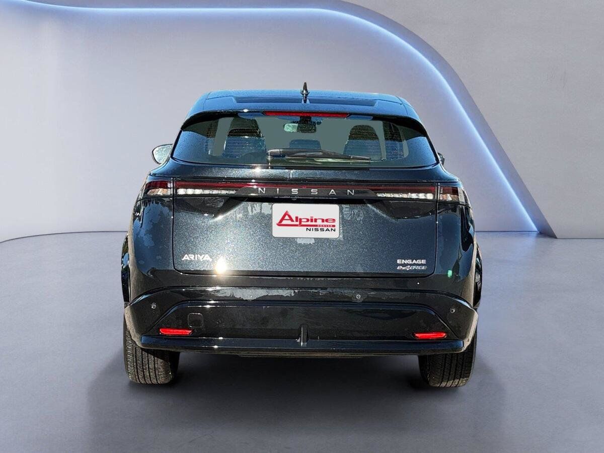 Used 2024 Nissan Ariya AWD image 4