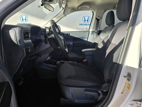 Used 2024 Ford Maverick XL image 7