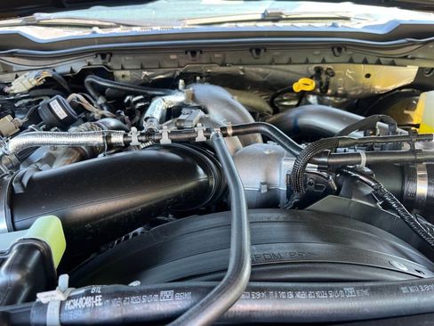 New 2025 Ford F350 Platinum image 36