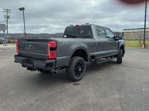 New 2026 Ford F250 XLT w/ XLT Premium Package image 9