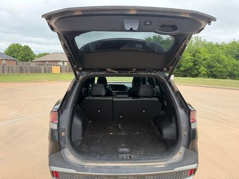 Used 2023 Kia Sportage X-Line w/ X-Line Premium Package AWD/4WD image 11