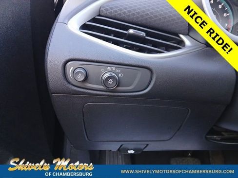 Used 2023 Chevrolet Malibu LT image 27