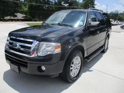 Used 2014 Ford Expedition XLT w/ Leather Seating Package RWD image 13