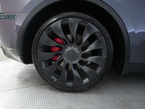 Used 2022 Tesla Model Y Performance AWD/4WD image 21