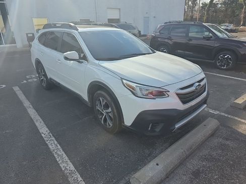 Used 2020 Subaru Outback Limited XT image 9