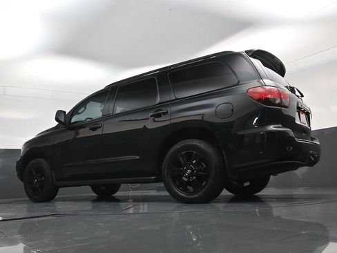 Used 2019 Toyota Sequoia TRD Sport w/ TRD Sport Premium Package AWD/4WD image 18